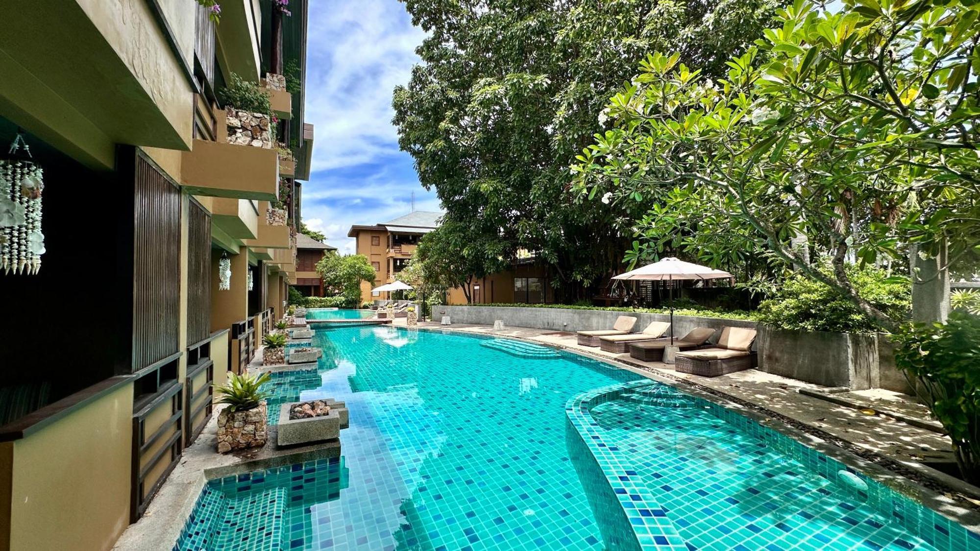 Deva Samui 4*